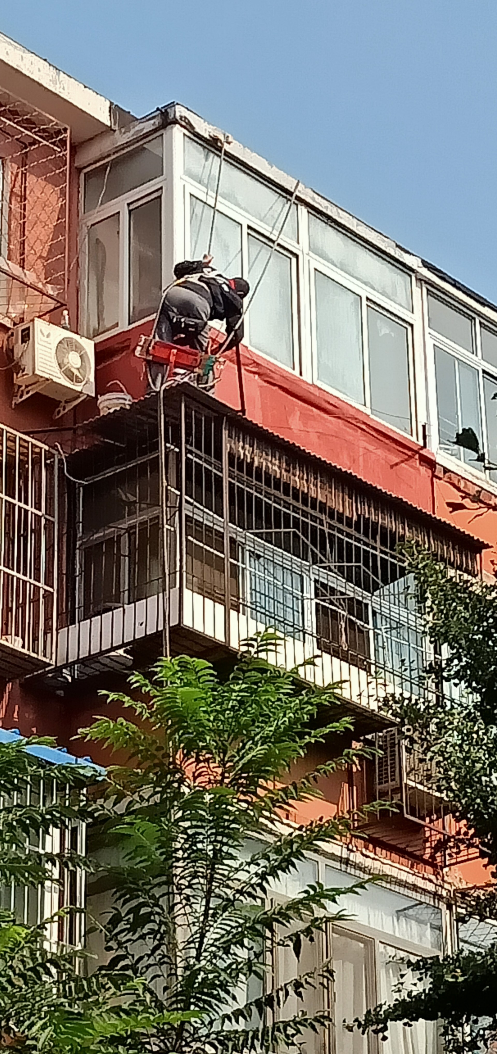 窗户漏水